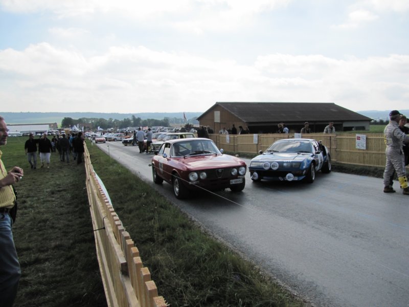 alfaromeo2000gtvneedsconfirmation4.jpg