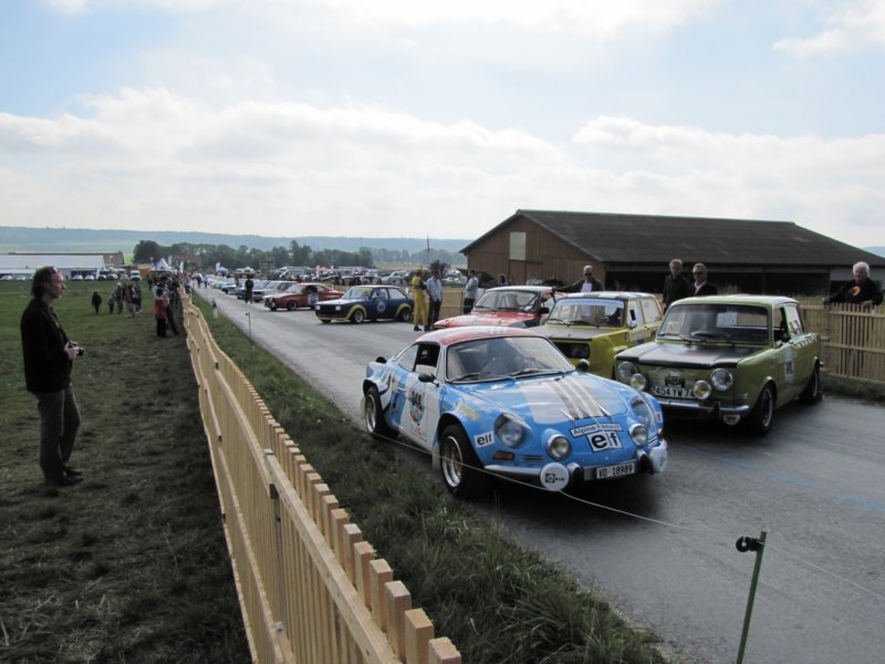 alpinea110197112.jpg