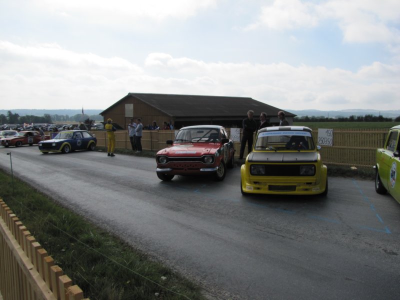 fordescortrsmk1197412.jpg