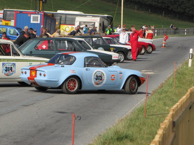 lotuselan19664.jpg