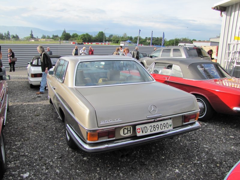 mercedesbenz250cew114.jpg