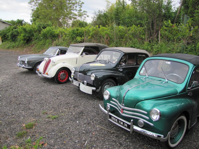 renault4cv.jpg