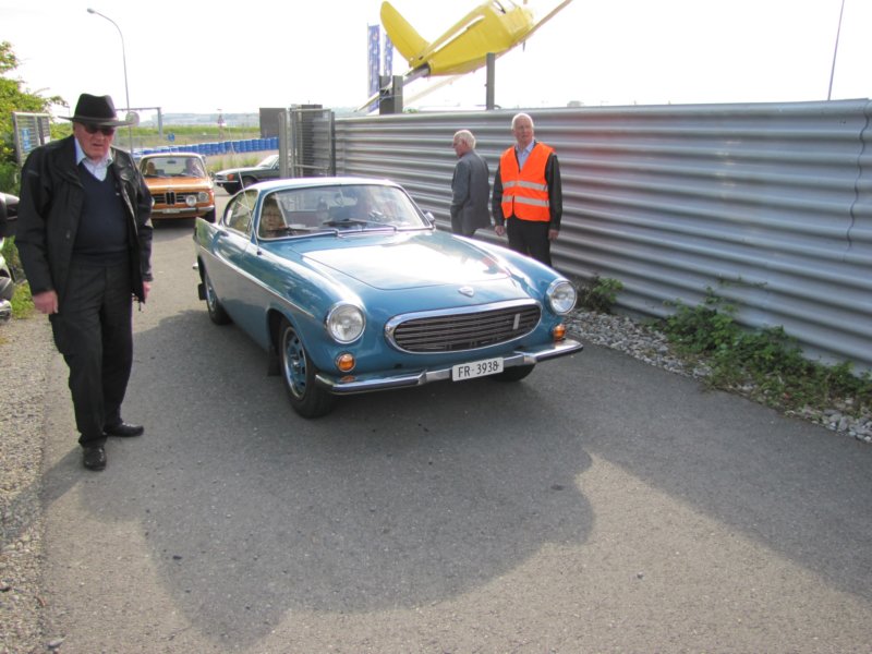 volvo1800e4.jpg