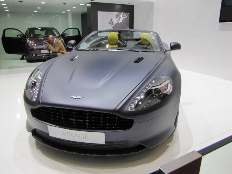 astonmartinviragevolanteq3.jpg