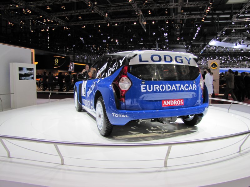 dacialodgyglace11.jpg