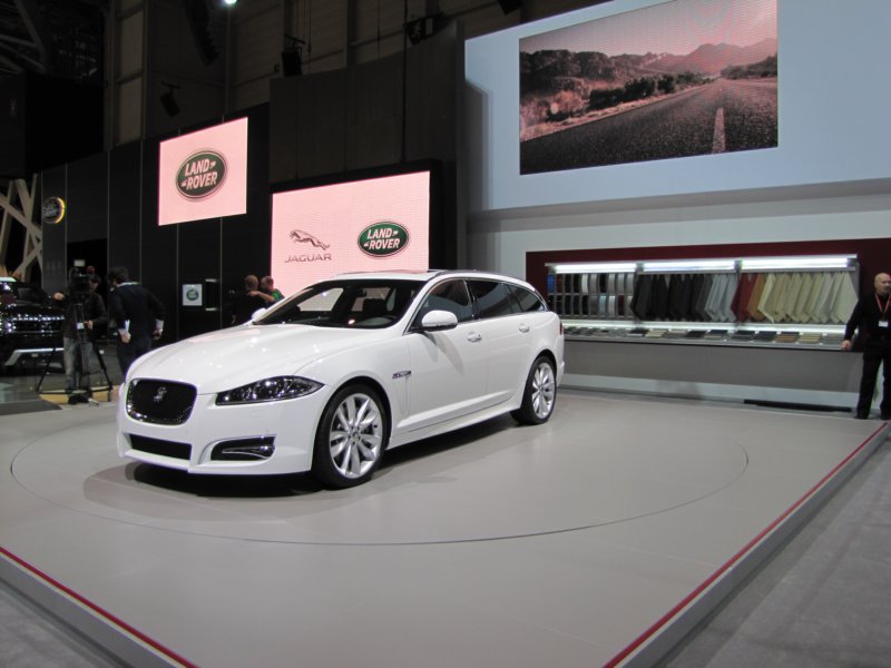 jaguarxfsportbrake.jpg
