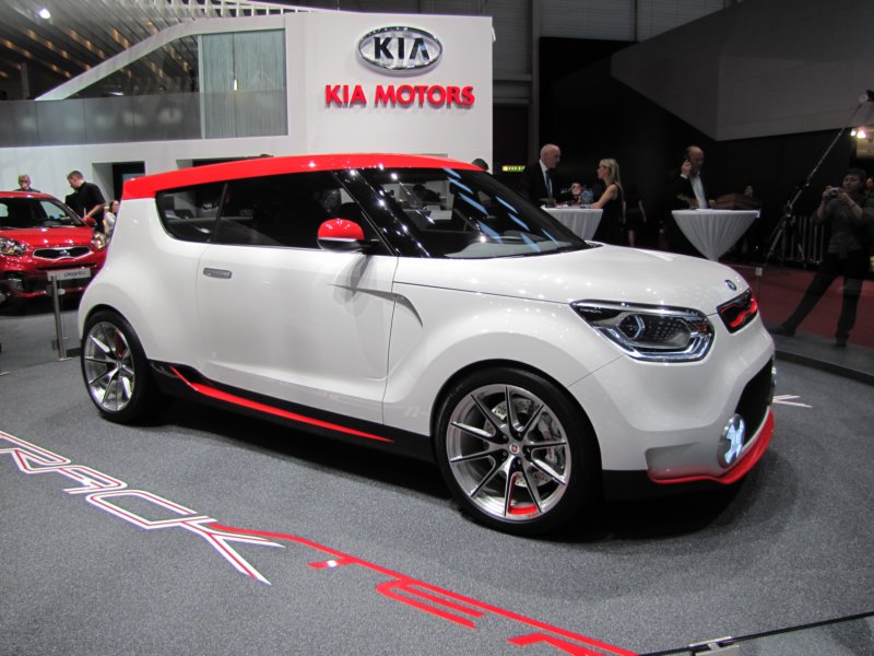 kiatrackster5.jpg