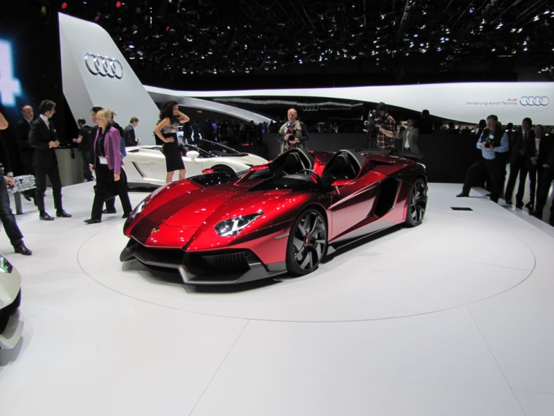 lamborghiniaventadorj9.jpg