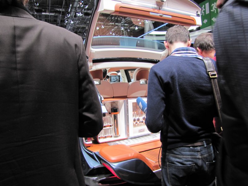 bentleyexp9f14.jpg