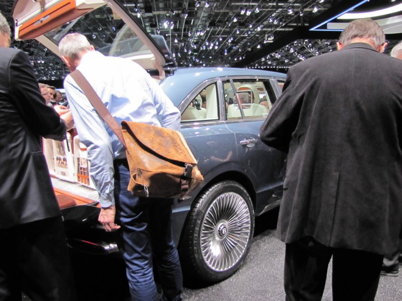 bentleyexp9f24.jpg
