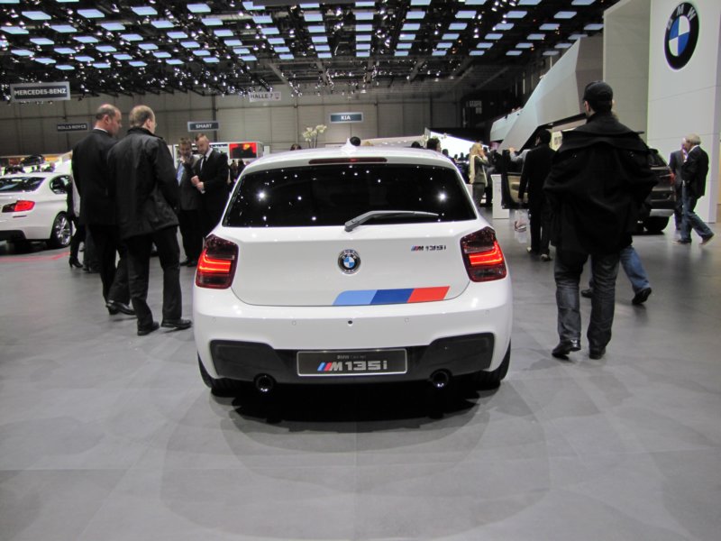 bmwm135i4.jpg