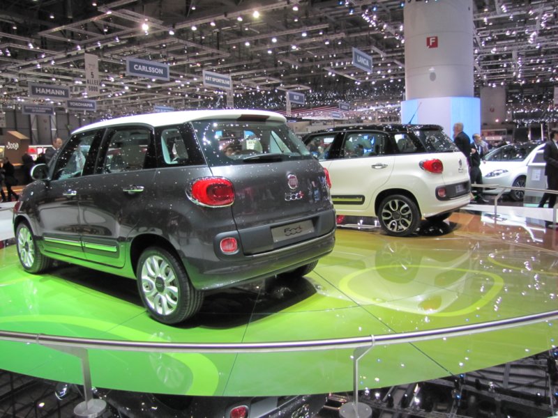 fiat500l16.jpg