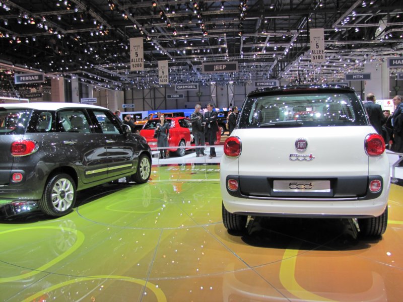 fiat500l18.jpg