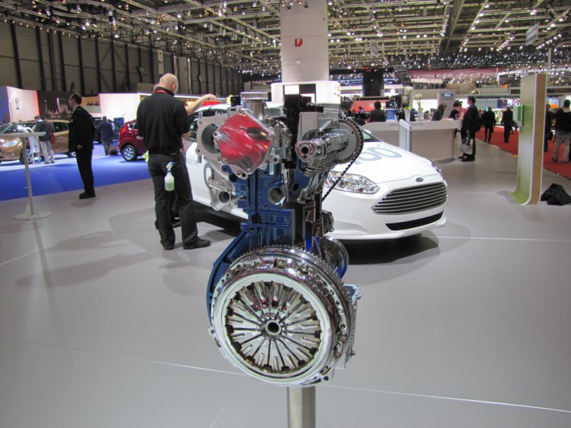 fordecoboost10l6.jpg