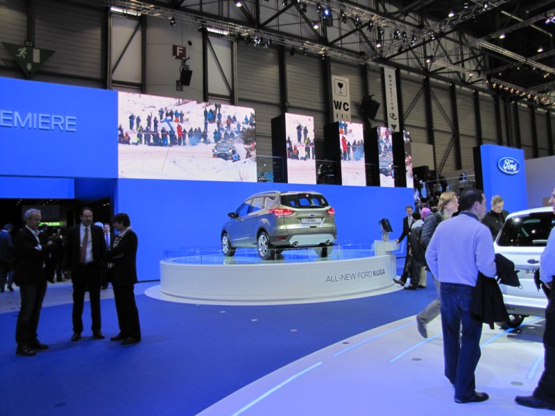 fordkuga16.jpg