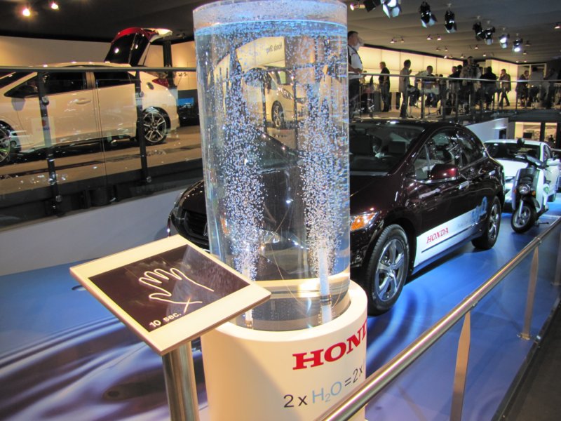 hondafcxclarity5.jpg