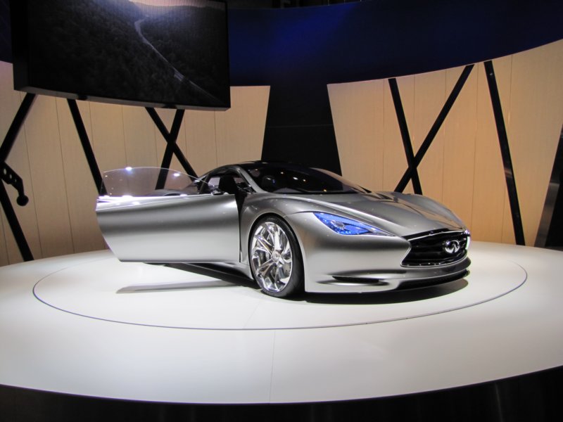 infinitiemerge22.jpg