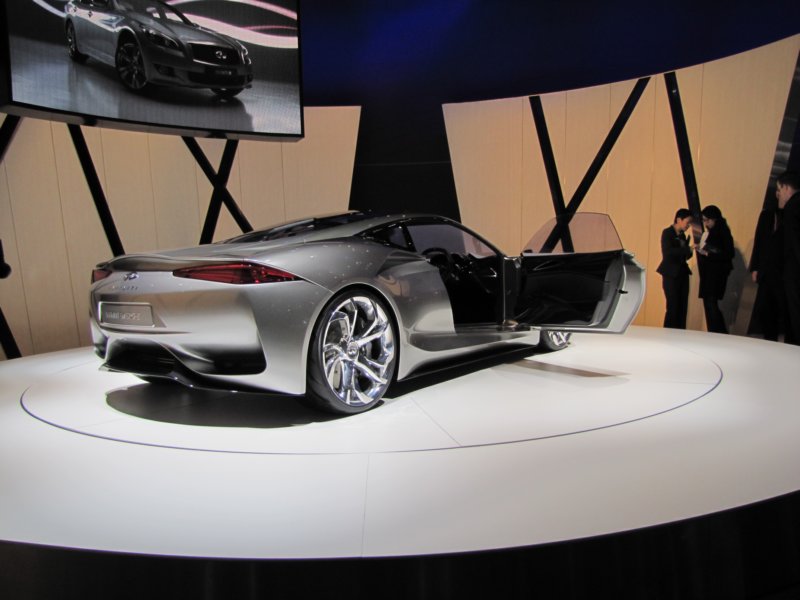 infinitiemerge3.jpg