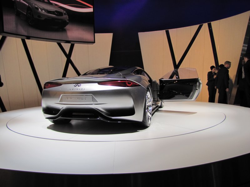infinitiemerge41.jpg