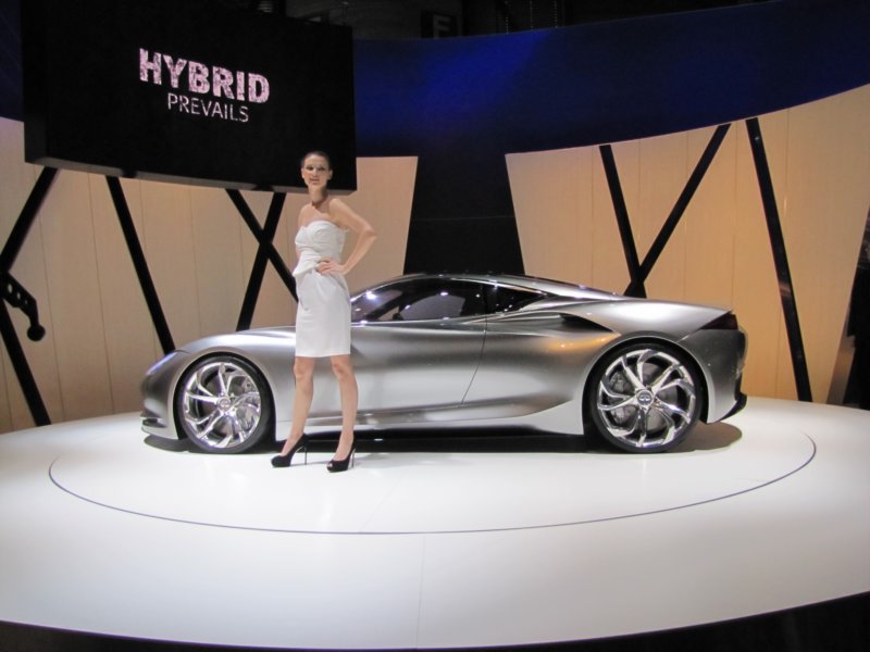 infinitiemerge43.jpg