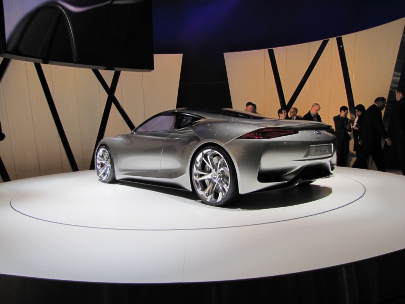 infinitiemerge46.jpg