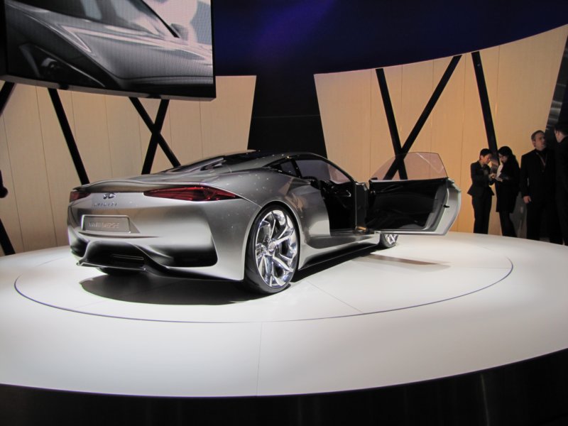 infinitiemerge50.jpg