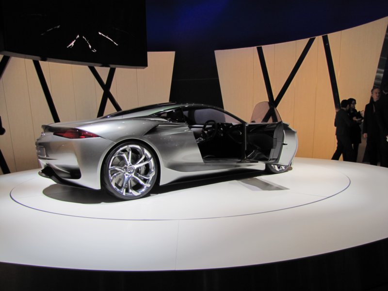 infinitiemerge7.jpg