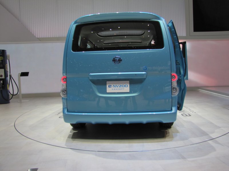 nissanenv20029.jpg