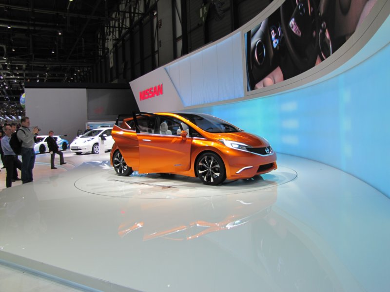 nissaninvitation5.jpg