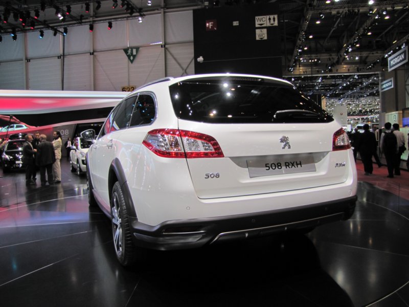 peugeot508rxh12.jpg