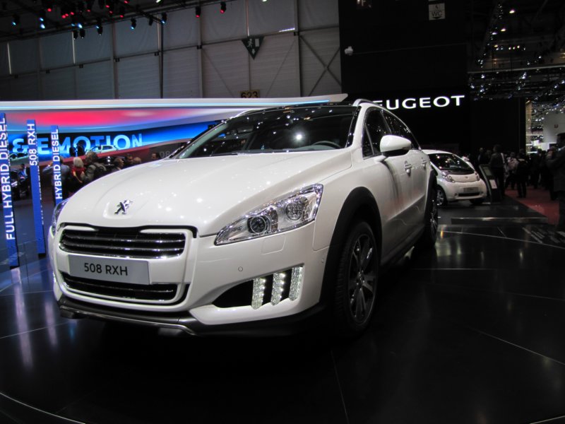 peugeot508rxh32.jpg