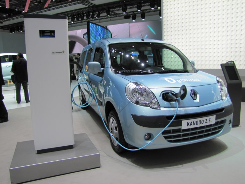 renaultkangooze9.jpg
