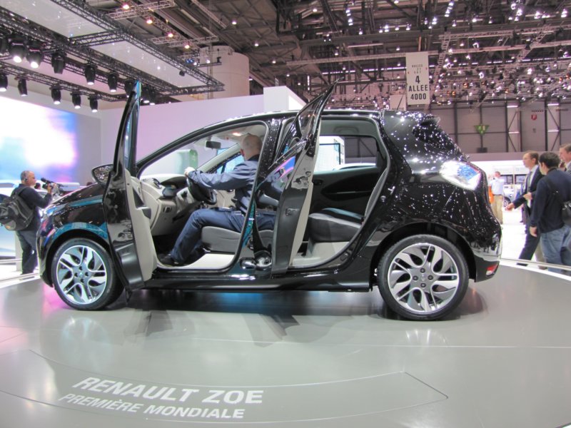 renaultzoe20.jpg