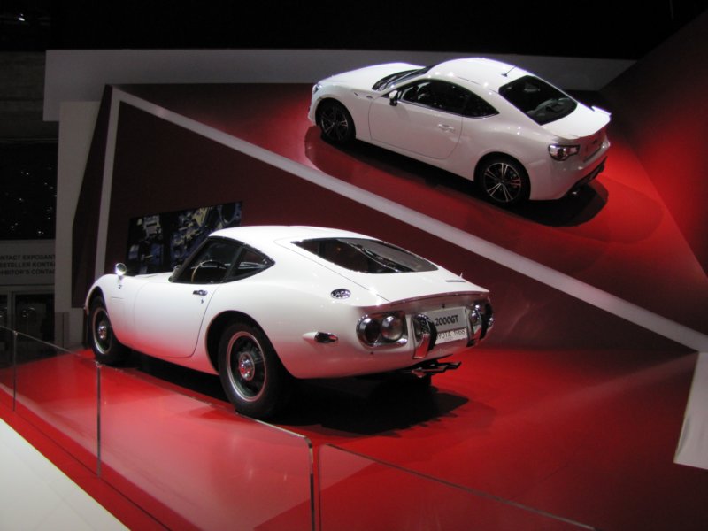 toyota2000gt19682.jpg