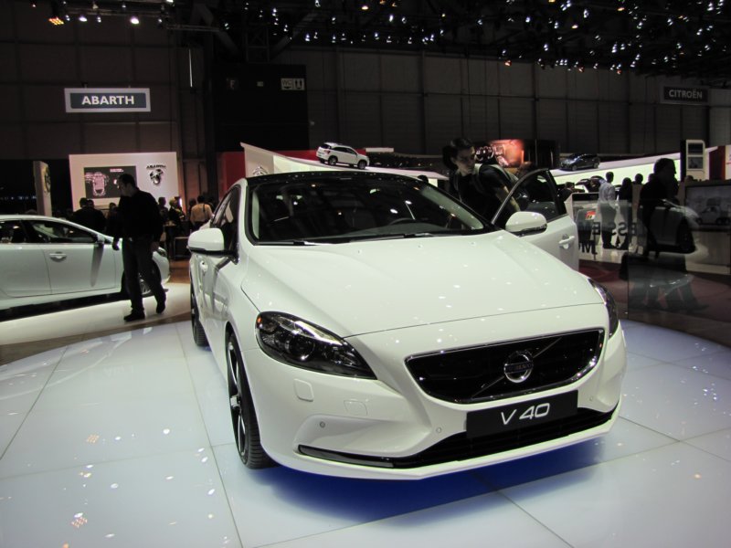 volvov405.jpg