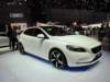 volvov4076_small.jpg