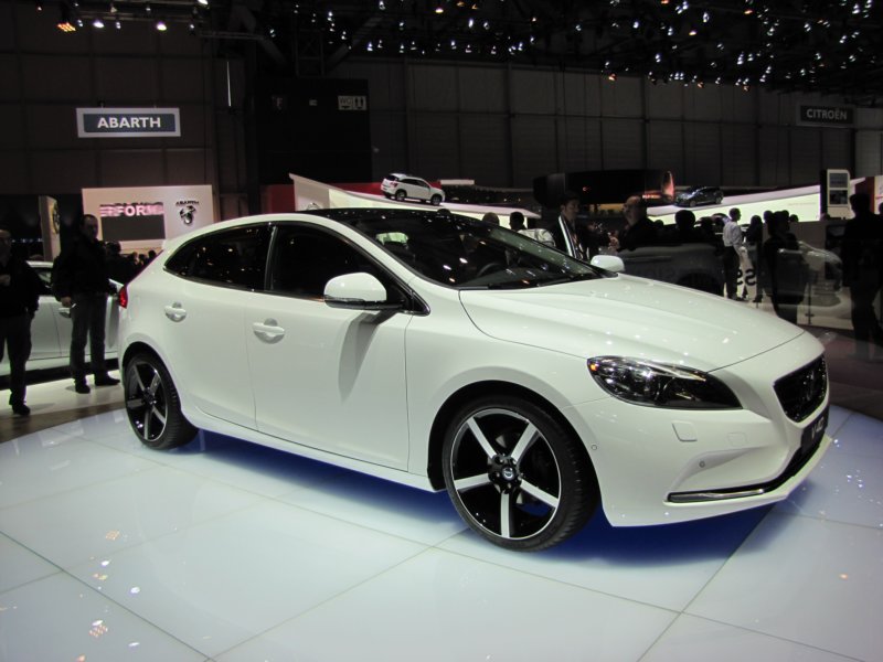 volvov4080.jpg