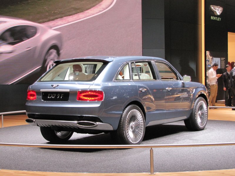 bentleyexp9f12.jpg