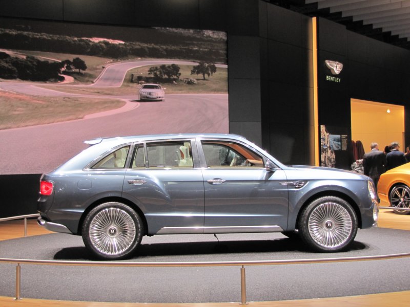 bentleyexp9f22.jpg