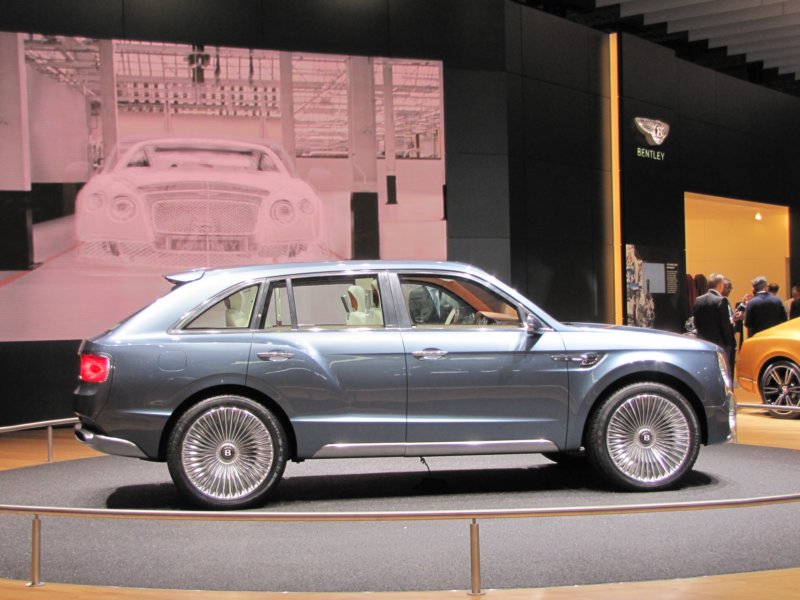 bentleyexp9f23.jpg