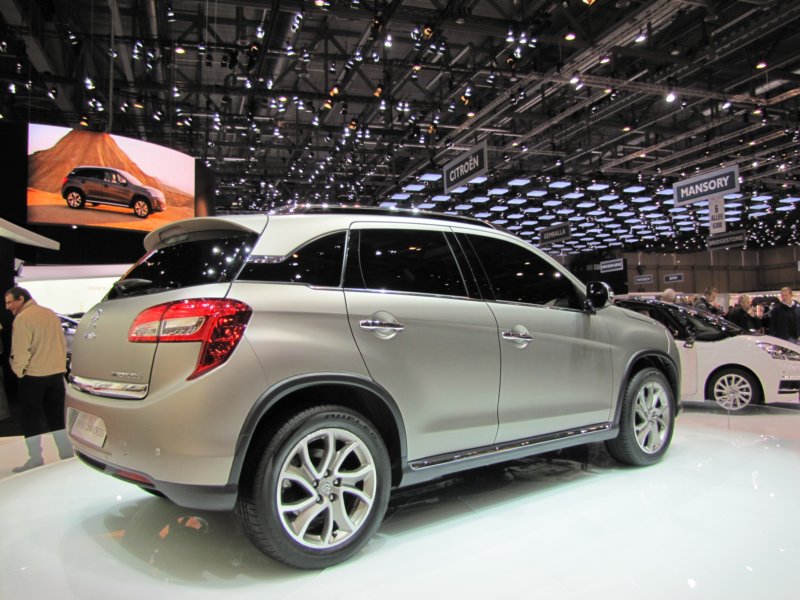 citronc4aircross44.jpg