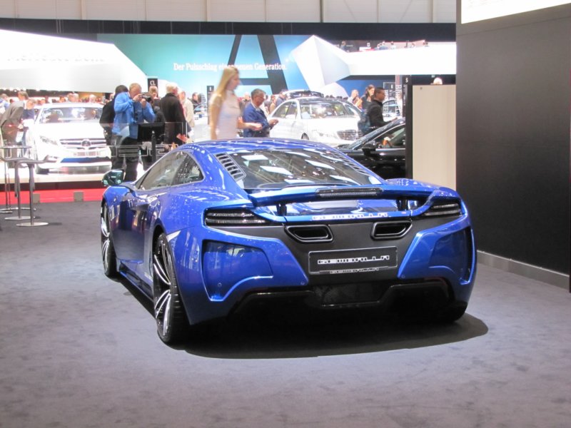 mclarenmp412c17.jpg