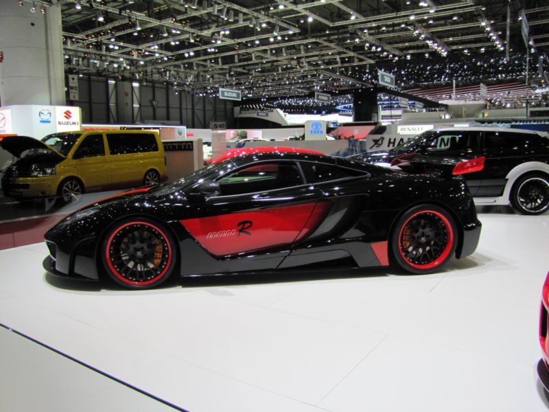 mclarenmp412c8.jpg