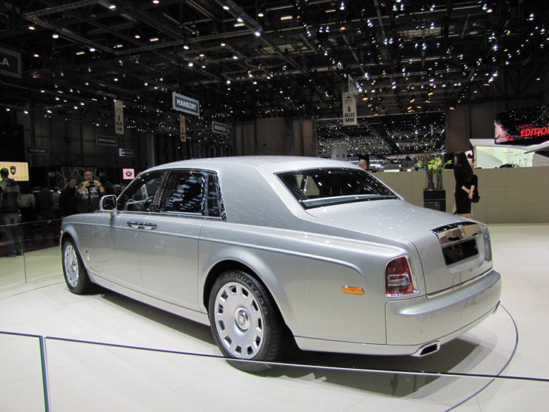 rollsroycephantomseriesii20.jpg