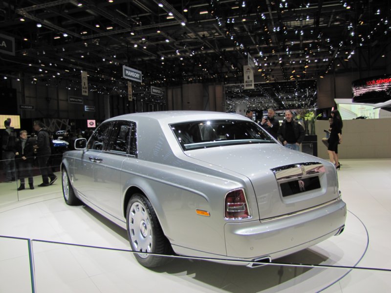 rollsroycephantomseriesii27.jpg