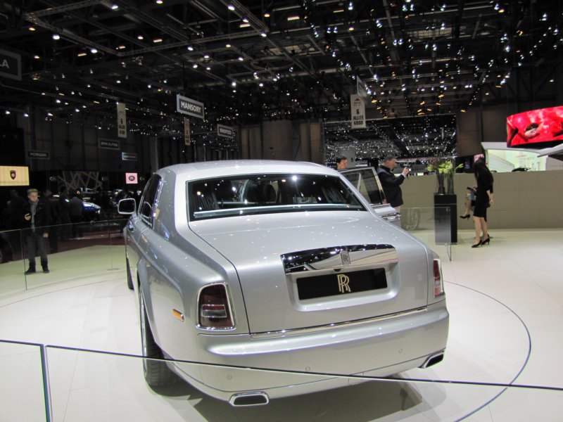 rollsroycephantomseriesii3.jpg