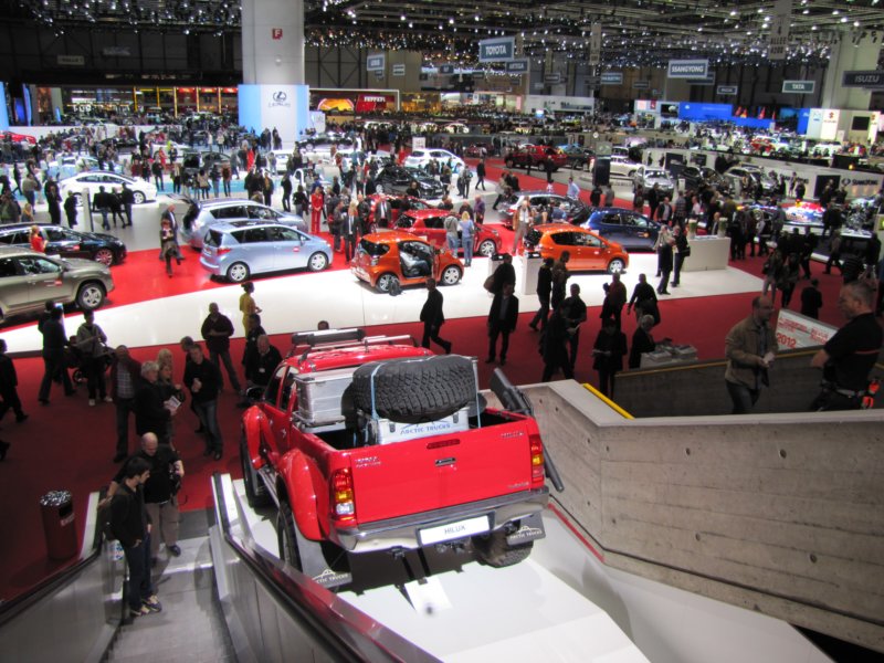 toyotahiluxpolar3.jpg