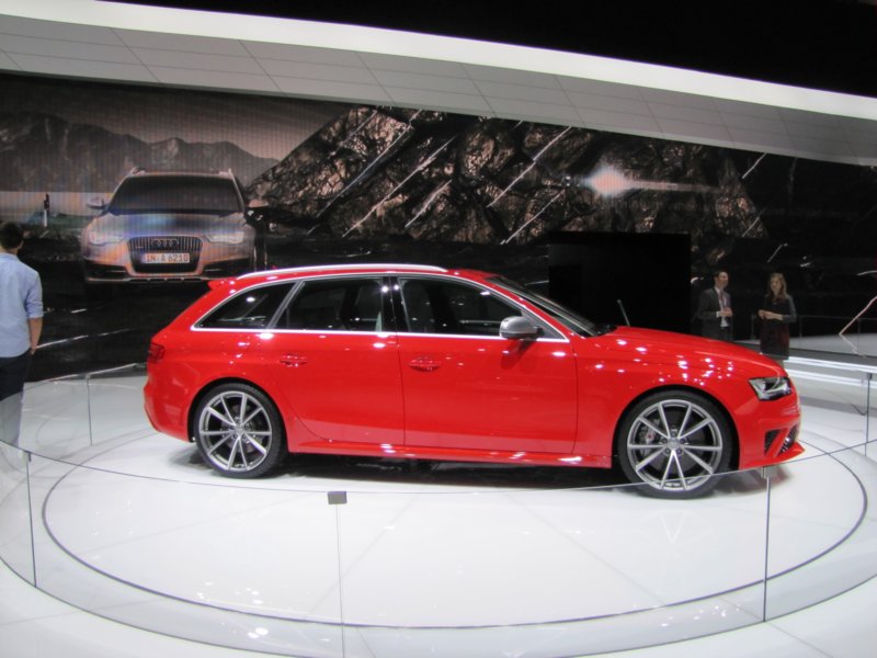 audirs4avant31.jpg