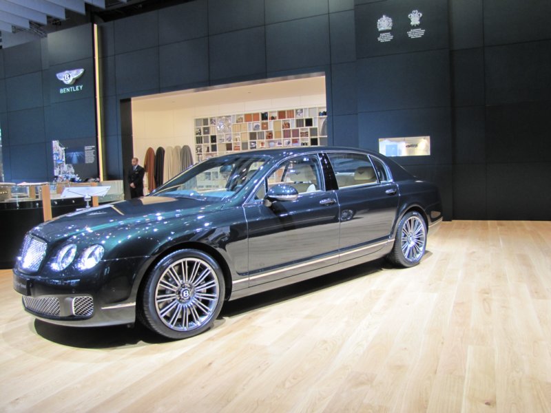bentleycontinentalflyingspurspeed6.jpg
