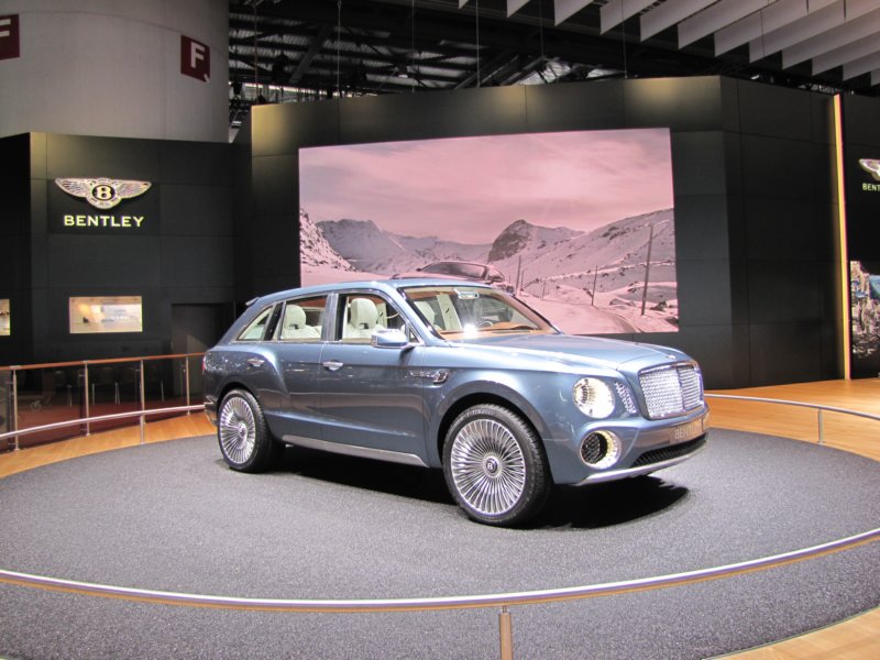 bentleyexp9f17.jpg